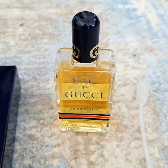 Gucci Perfume with a refillable purser - Picture 5 of 6